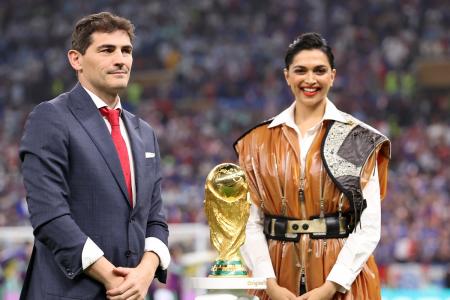 What Was Deepika Wearing At FIFA?! - Rediff.com