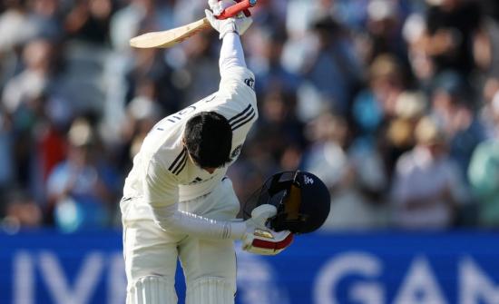 PIX: Gill, Jaiswal help India share spoils on Day 1