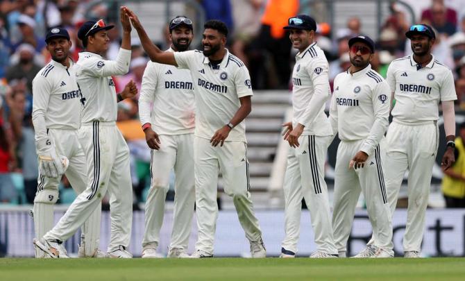 PIX: Siraj, Jaiswal lead India's charge on Day 2