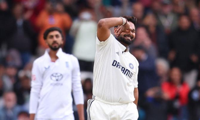 Another ton, more records for wizard Pant at Leeds