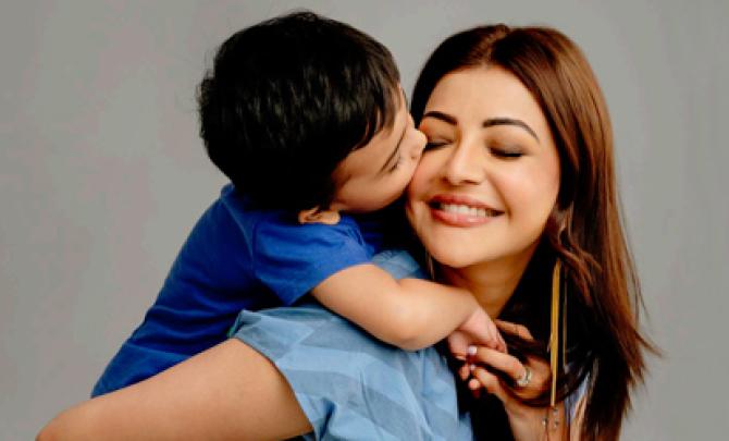 Hot Moms, Haute Looks: Kajal, Kareena, Raveena...