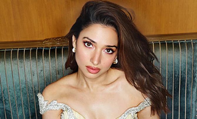 Manish Malhotra Gives A Party On The Ramp And Invites...