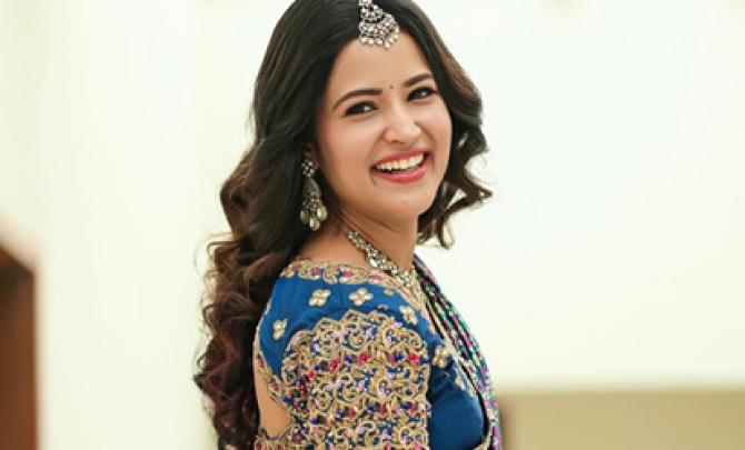 Brinda's Sweet Girl-Next-Door Charm