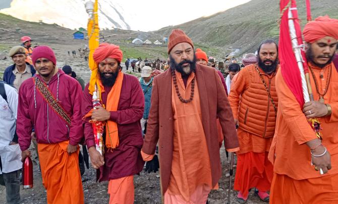 Holy Mace Of Lord Shiva Reaches Pahalgam