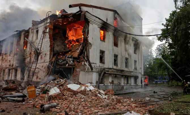 Russia unleashes 400 drones, 40 missiles across Ukraine