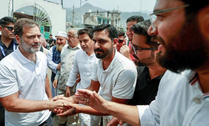 How Rahul Spent His Day In Poonch