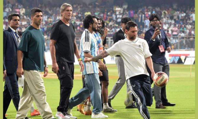 PIX: A Dream Night at Wankhede as Messi Comes Calling