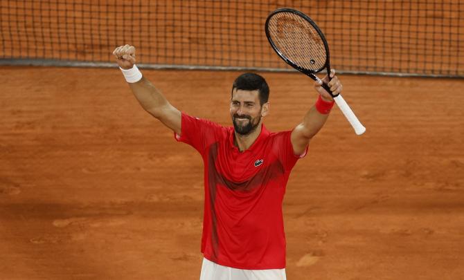 PIX: Djokovic downs Zverev, sets up Sinner semi-final