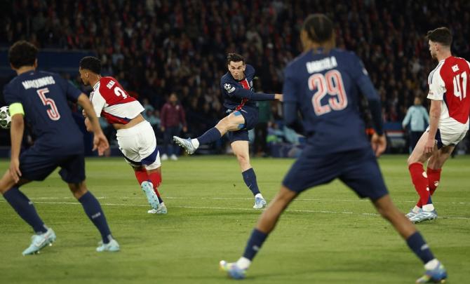 PIX: PSG demolish Arsenal to enter Champions final