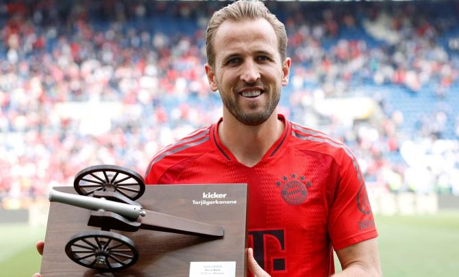 PIX: Record-breaking Kane is Bundesliga's top scorer