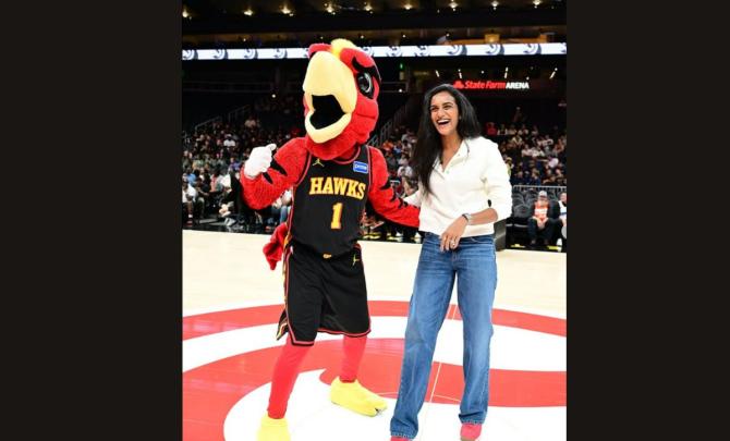 PIX: PV Sindhu gets a taste of NBA