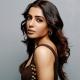 Samantha's Stylishly Bold Look