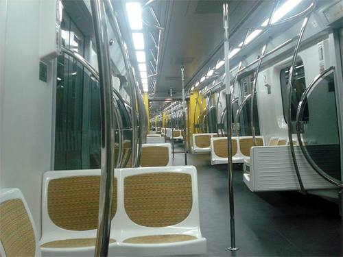 Inside one of Yellow Line 4 trains.