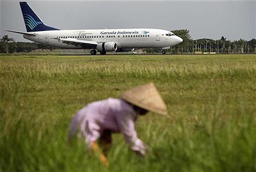 A Garuda Indonesia airline Boeing 737 prepares to take off at the Sukarno- Hatta airport in Cengkareng outskirt of Jakarta.