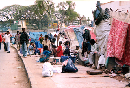 How slum dwellers contribute to Bangalore's economy