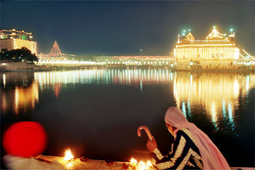 Diwali at Golden Temple, Amritsar.