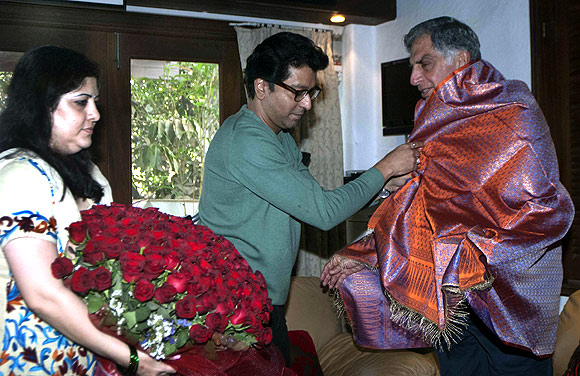 Ratan Tata at Raj Thackeray's house.