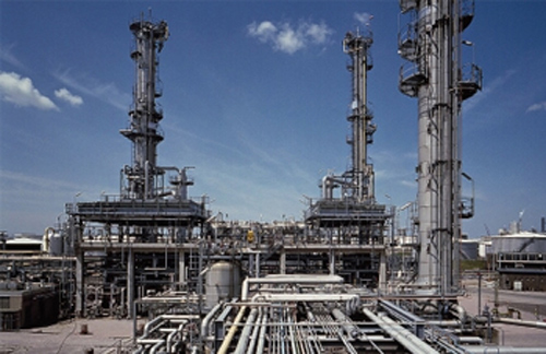 Refinery located in Sidi Arcine (Baraki, Algiers).