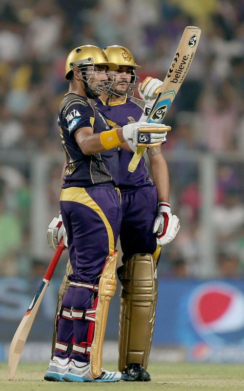 Robin Uthappa reacts after reaching his half-century