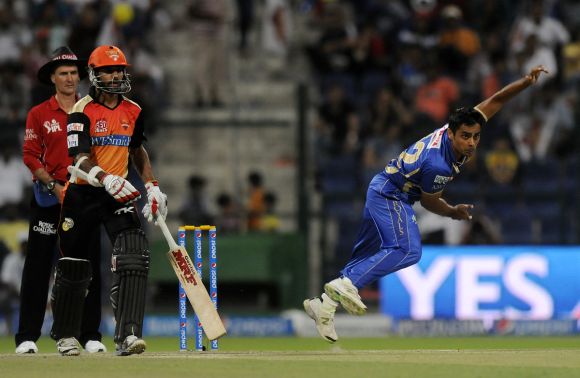 Bhatia thanks mentor Dravid for encouragement - Rediff Cricket