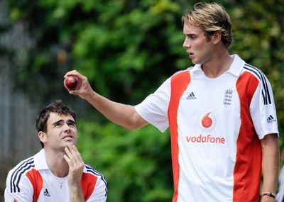England's James Anderson and Stuart Broad during a training session