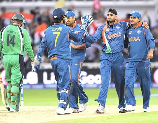 Harbhajan Singh celebrates