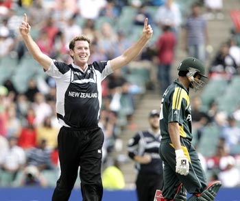 Ian Butler celebrates after picking the wicket of Shoaib Malik