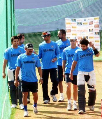 The Indian team rushes to Gambhir to ensure his well-being