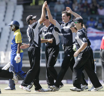 New Zealand team celebrates their win over Sri Lanka