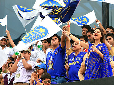 Shilpa Shetty cheers for the Rajasthan Royals during their match against Kings XI Punjab