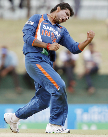 India's Ravindra Jadeja celebrates taking the wicket of Sri Lanka's Angelo Mathews