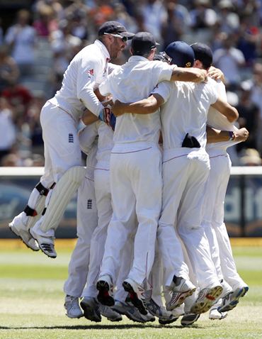 England's players celebrate after dismissing Ben Hilfenhaus, Australia's last wicket