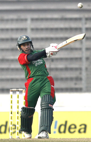 Bangladesh's Mushfiqur Rahim takes the aerial route to keep the scoreboard moving
