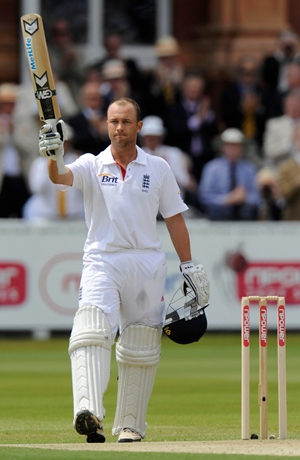 Jonathan Trott after getting to his double century