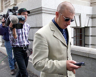 Herschelle Gibbs (right) takes a break from hearings at the King Commission of Inquiry into match-fixing allegations in June 2000