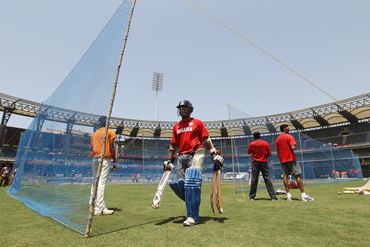 Sachin Tendulkar (C) during the India nets session at the Wankhede Stadium on Friday