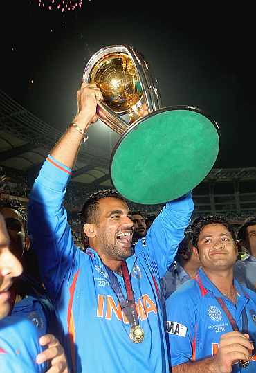Zaheer Khan celebrates after winning the World Cup final