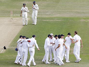 England team celebrate beating India in the second Test at Trent Bridge in Nottingham