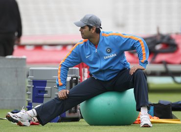 R P Singh works out during practice at The Oval