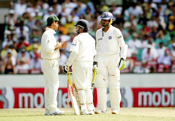 Australia captain Ricky Ponting (left) speaks to Sachin Tendulkar and Harbhajan Singh during the Sydney Test in 2008