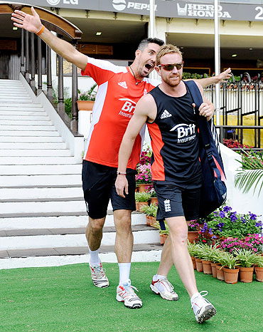 England's Kevin Pietersen (left) clowns around as he arrives for a training session with Paul Collingwood