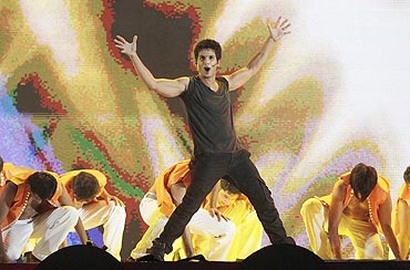 Bollywood actor Shahid Kapoor performs at a show after the Twenty20 cricket match between South Africa and India in Durban on Sunday