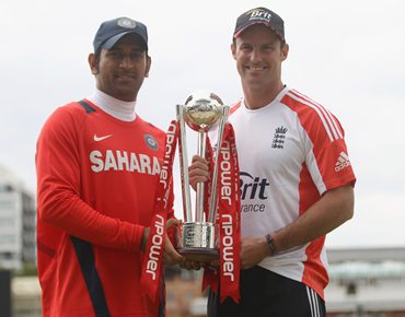 M S Dhoni and Andrew Strauss pose with the npower Test series trophy ahead of the first Test at Lord's on Wednesday