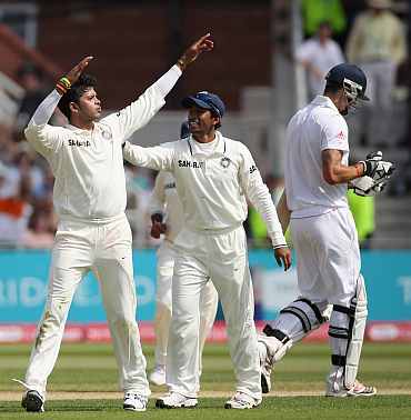 S Sreesanth celebrates after picking up Kevin Pietersen's wicket