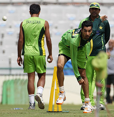 Umar Gul during a practice session