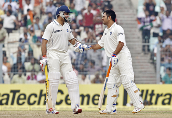 Laxman (L) and Dhoni during their partnership