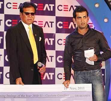 Gautam Gambhir receives the Match-Winning Innings of the Year award
