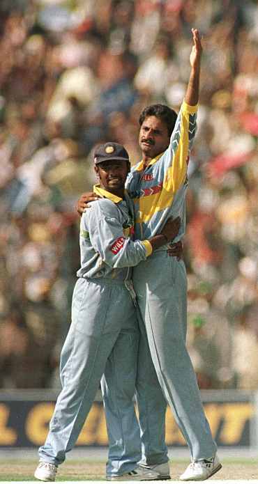 Javagal Srinath celebrates after picking up a wicket