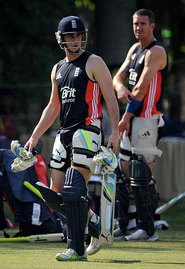 Craig Kieswetter and Kevin Pietersen during a practice session
