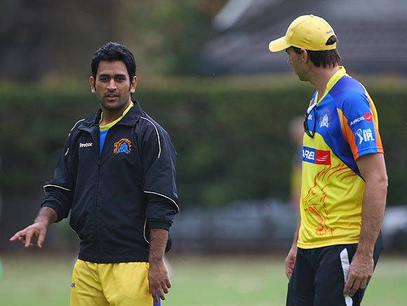 Chennai Super Kings' captain MS Dhoni with coach Stephen Fleming